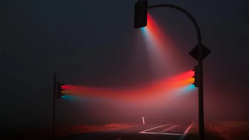 traffic-lights-in-the-mist